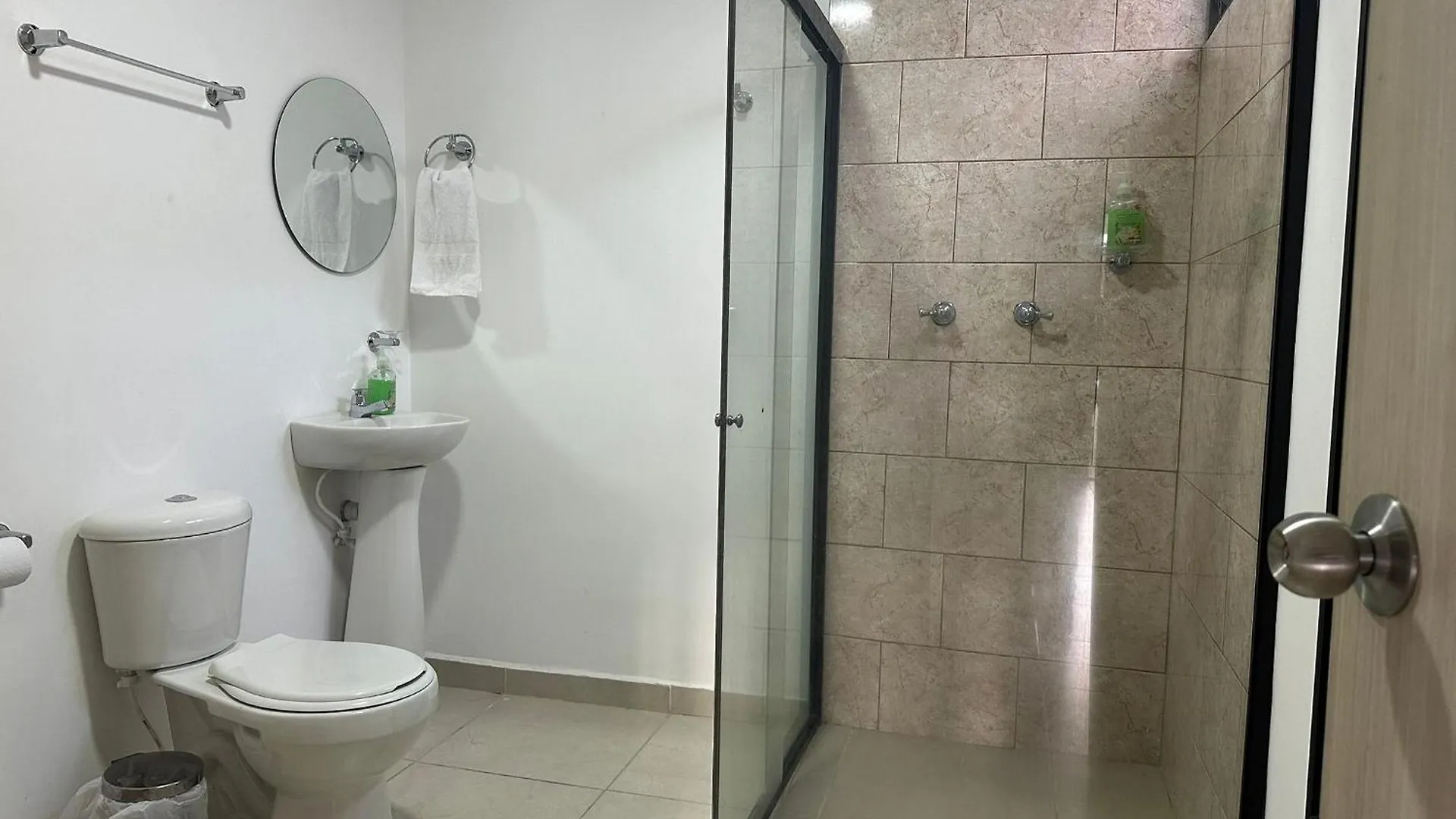 Apartamento En Zona Rosa De Laureles Apartamento Medellín