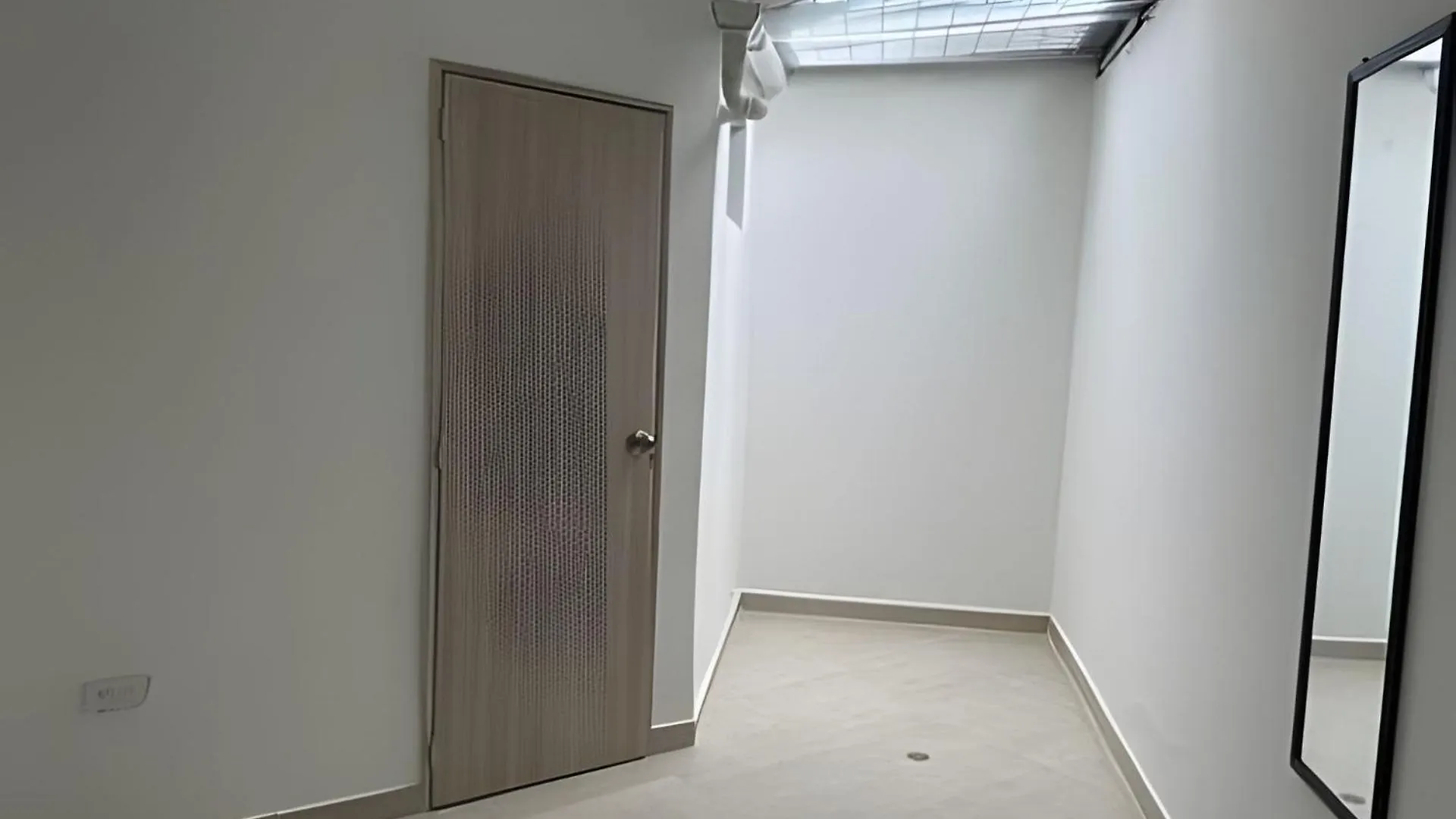 메딜린 Apartamento En Zona Rosa De Laureles 아파트 0*,  콜롬비아