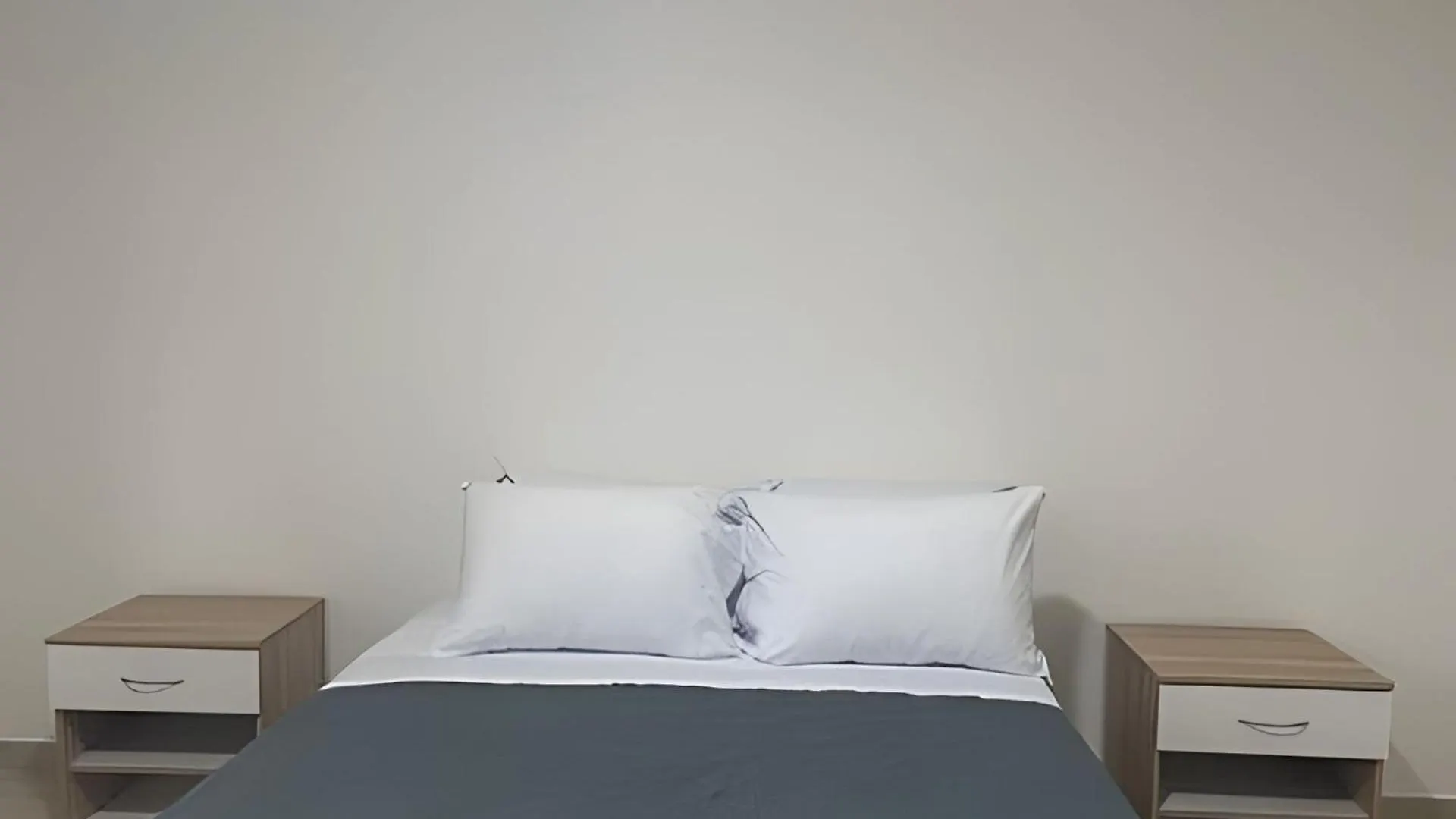 메딜린 Apartamento En Zona Rosa De Laureles 아파트 콜롬비아