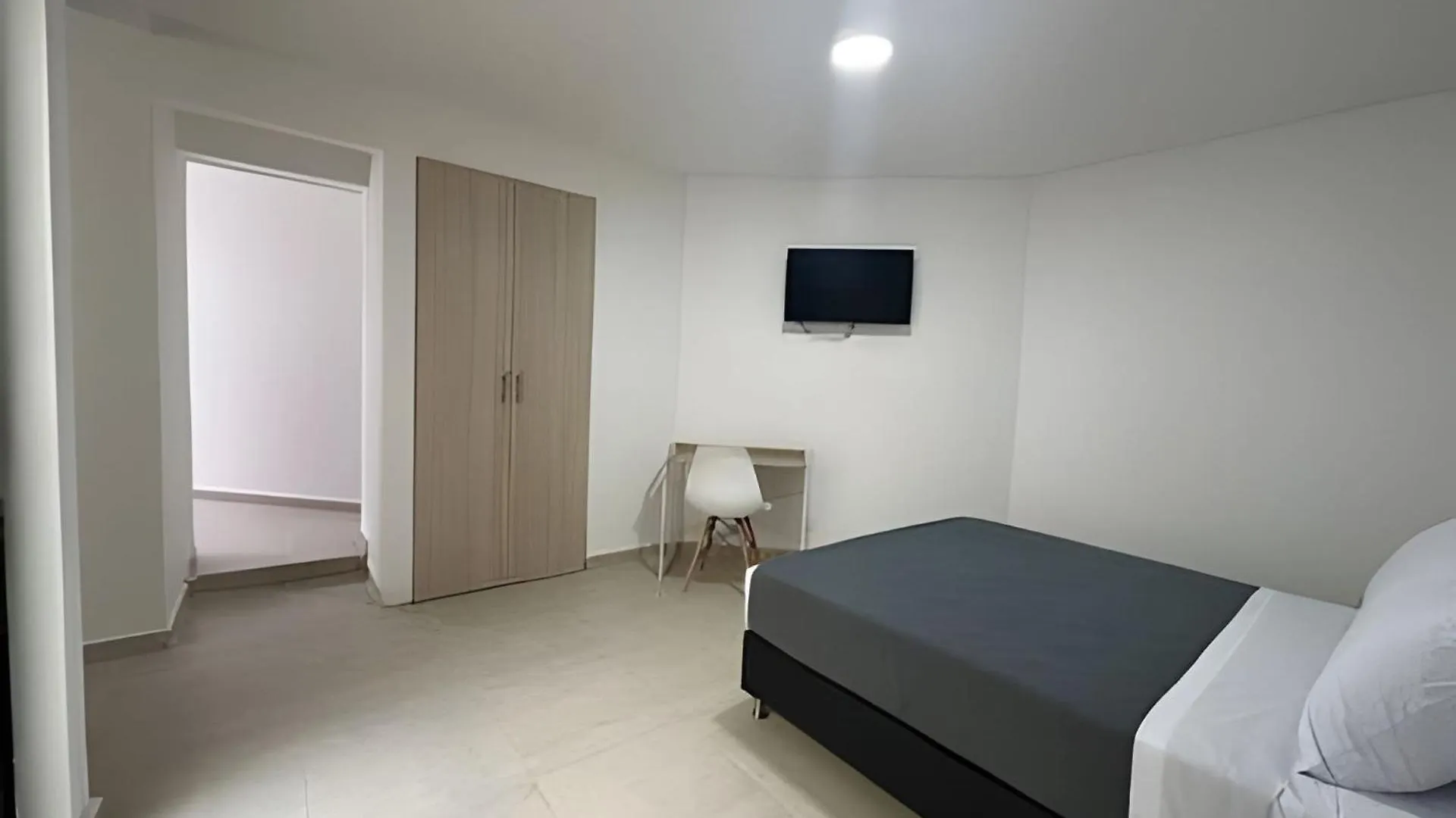 메딜린 Apartamento En Zona Rosa De Laureles 아파트