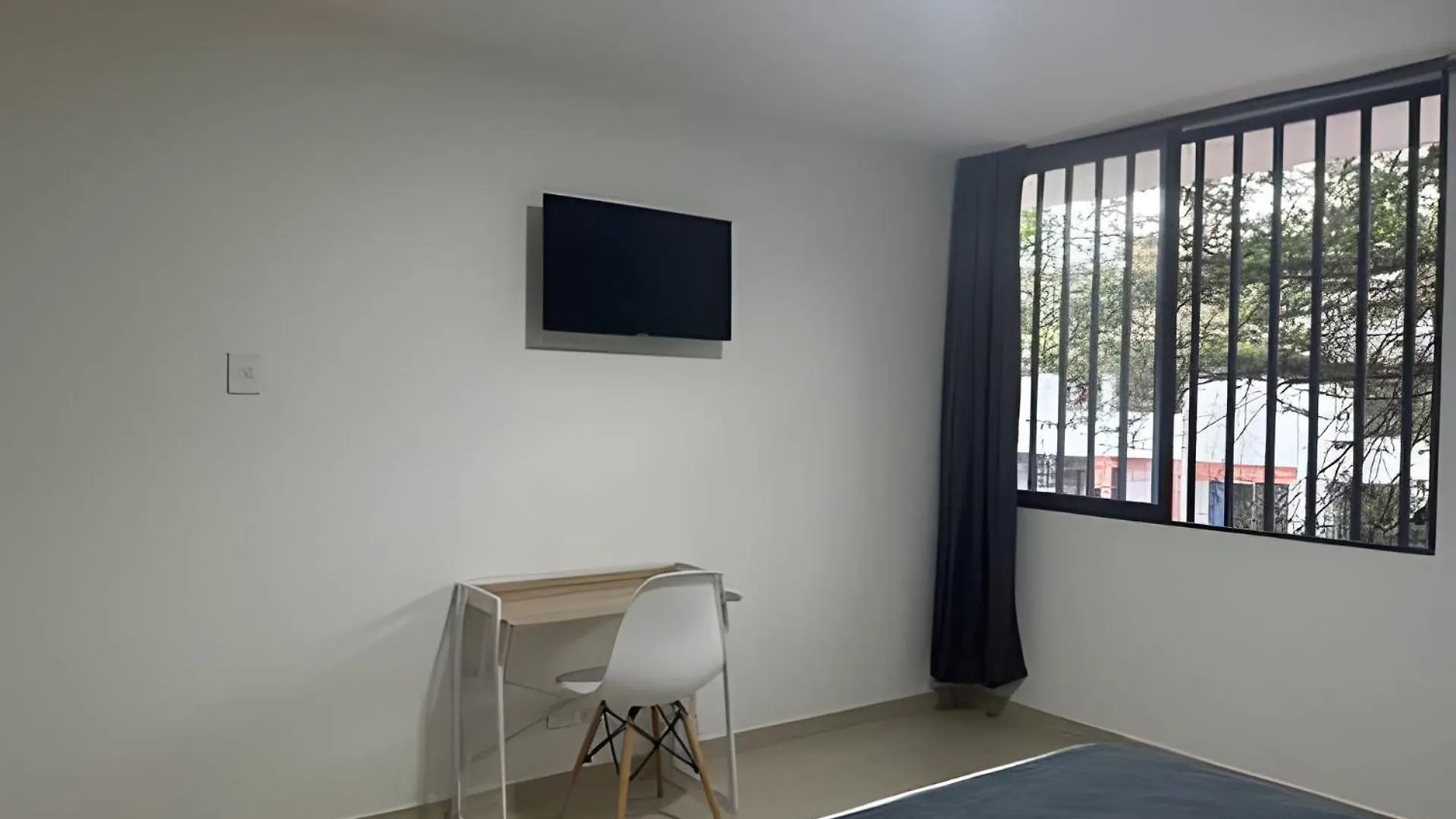 메딜린 Apartamento En Zona Rosa De Laureles 아파트