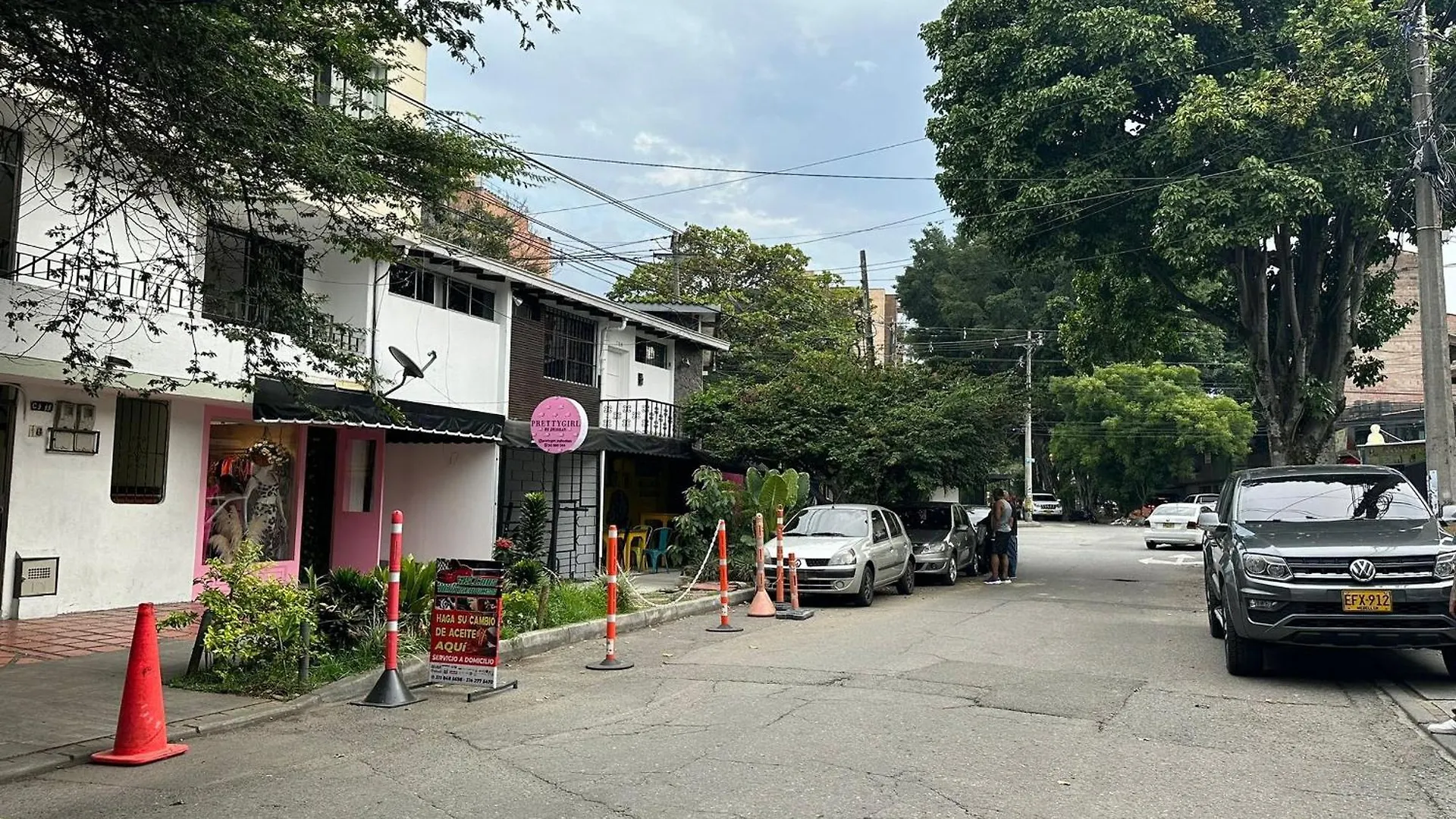 메딜린 Apartamento En Zona Rosa De Laureles 아파트
